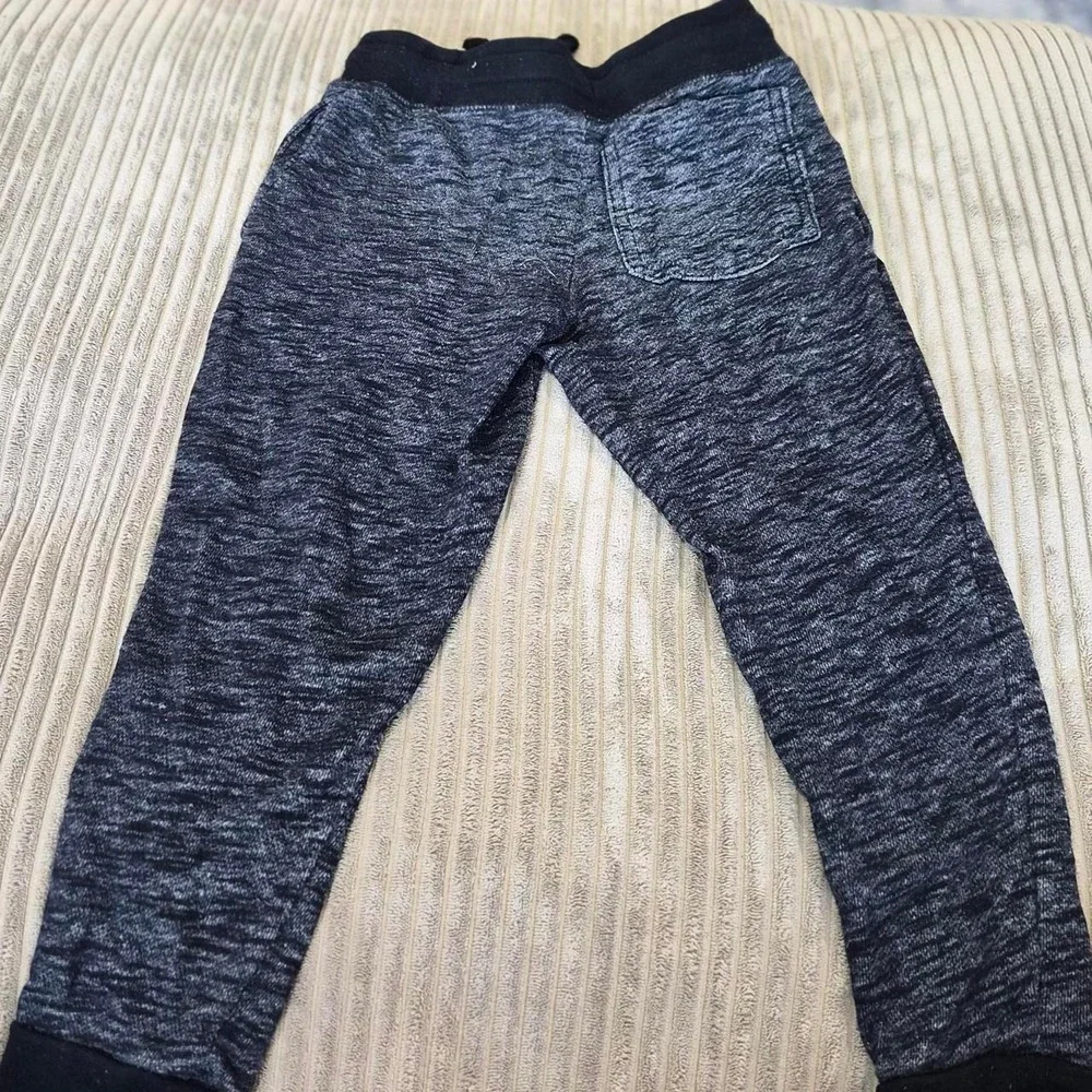 Arizona Jean Co. Boys Dark Gray Space Dye Joggers - Size XXS (4/5)